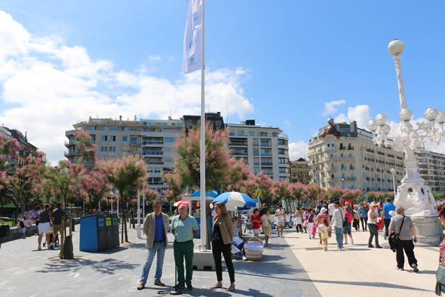 Pse Ee Donostia Noticias Las Playas De San Sebasti N Lucen Sus