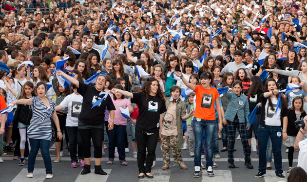 Los donostiarras, ilusionados con ser capital europea de la cultura